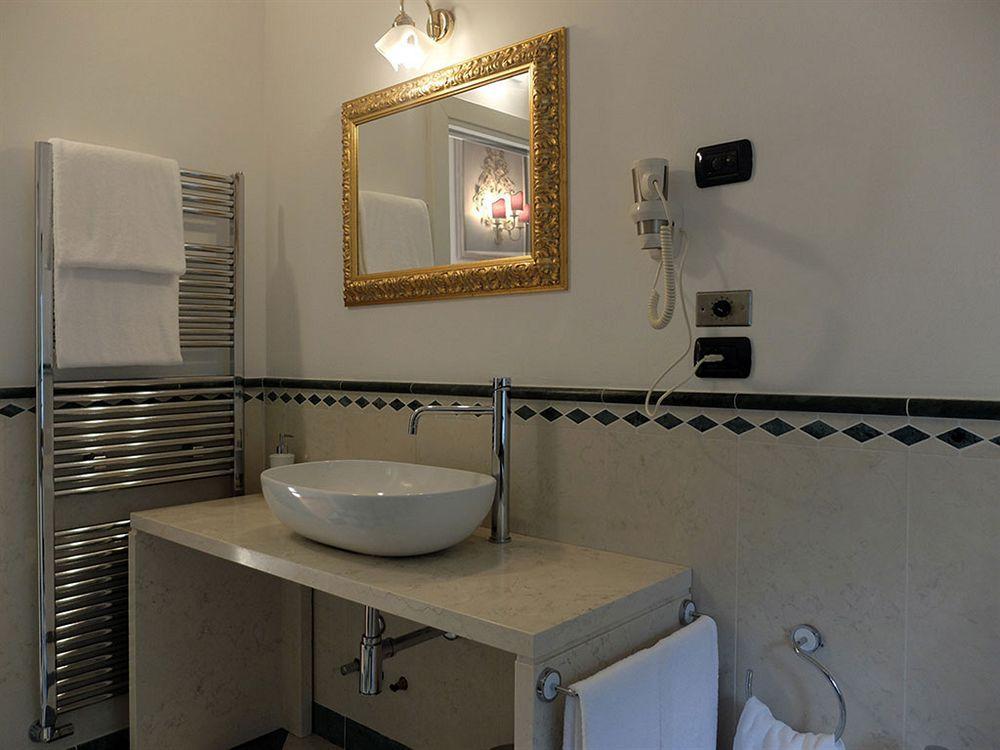 Garda & Golf Bed & Breakfast Caprino Veronese Exterior photo